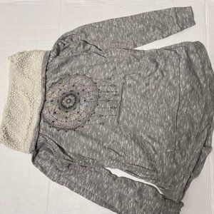 No Boundaries Woman Grey Turtleneck Sweater Size Large